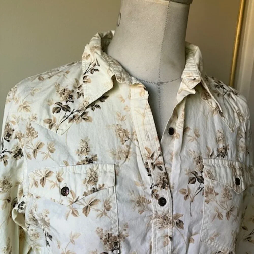 Chaps shirt - Picture 2 of 5